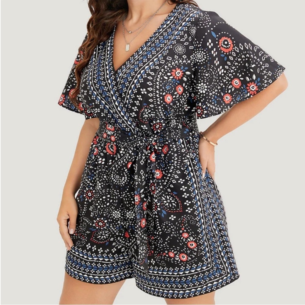 New! Bandana Print Belted Pocket Surplice Neck Romper Size 14-16 or 1X